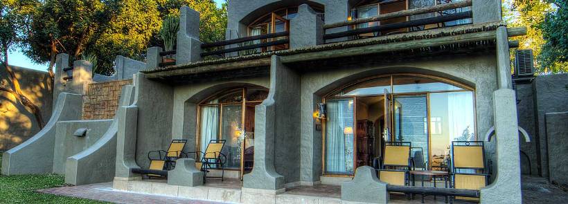 The Ultimate Family Safari with Desert and Delta Safaris in Botswana (9 Days) - www.safaris101.com